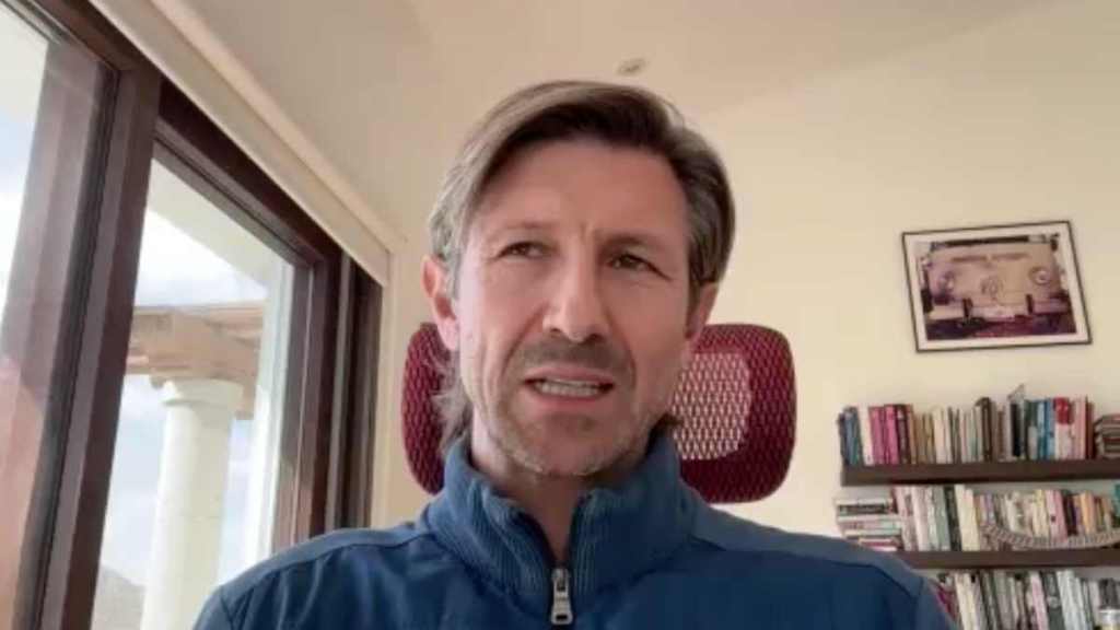 Gabriel García, CEO de Hero Guest en entrevista con IDEAS DE NEGOCIOS TV.