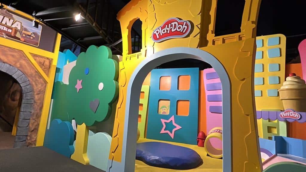 IdeasDeNegocios-HasbroCity-2 | Ideas de Negocios TV Por ahora, Hasbro City México emerge no sólo como un modelo de negocio innovador y con una marca potente detrás, sino como una opción de entretenimiento en el país