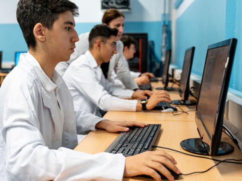 ¡Impulsan talento universitario! Arca Continental y Tec de Monterrey celebran el hackathon nacional 